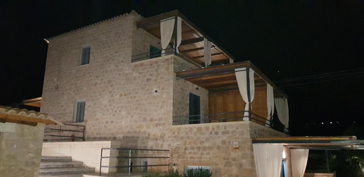 Lithos Guesthouse Kardamili المظهر الخارجي الصورة